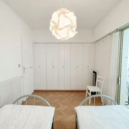 Cesar - 4 Prs - Parking - Wifi Apartment