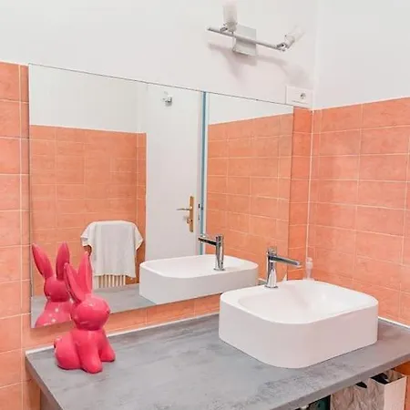 Cesar - 4 Prs - Parking - Wifi 아파트